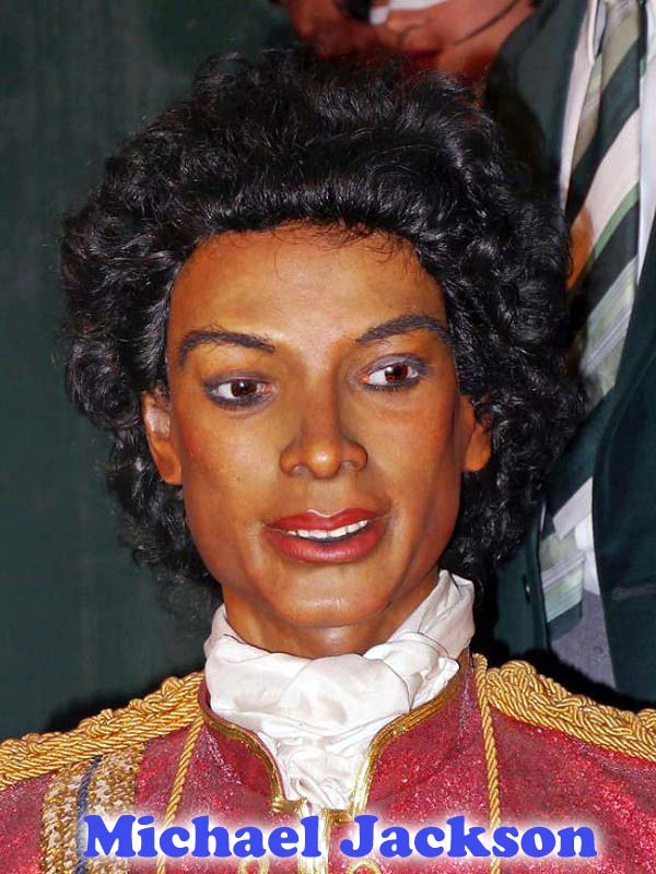 Probably The Worst Wax Museum Figures Ever (23 photos)