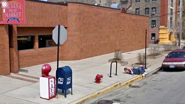 49 WTF Moments Captured On Google Street View (49 photos)