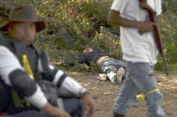 Anti Cartel Vigilantes in Mexico (20 photos)