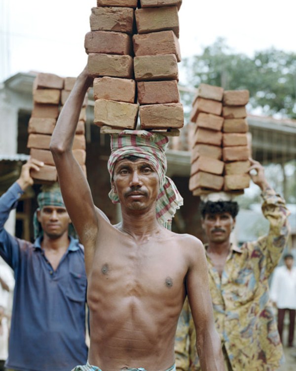 10 Nations With Most Slaves (10 photos)