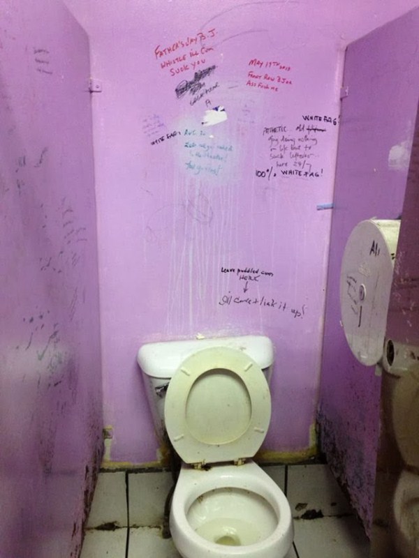 Abandoned Adult Movie Theater (54 photos)