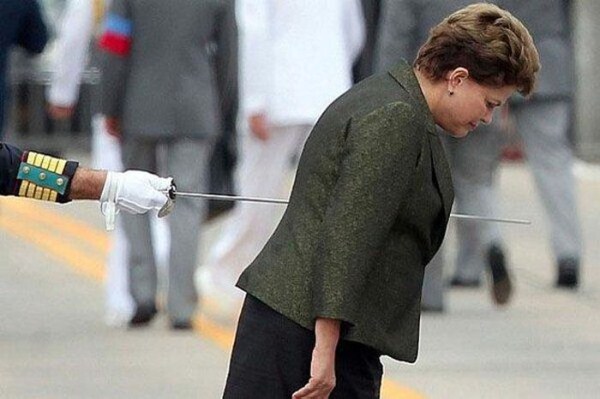 These Photos Need a Second Look (40 photos)
