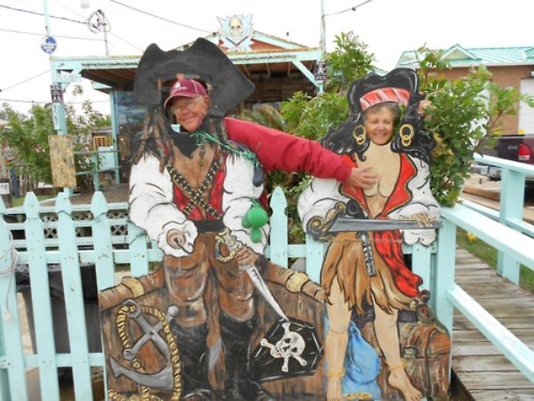 Old People Doing Funny Things (67 photos)