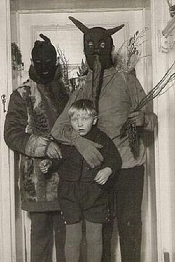Bizarre And Creepy Photos (39 photos)