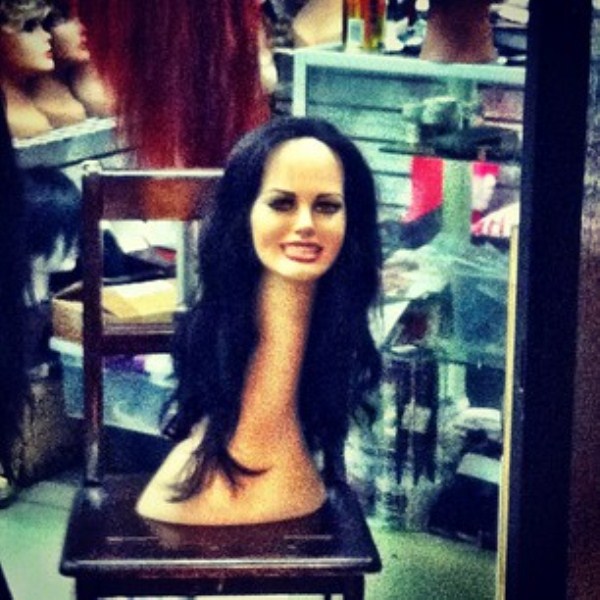 Slightly Disturbing Mannequins (41 photos)