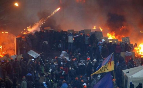 Dramatic Escalation of the Conflict in Kiev (44 photos)