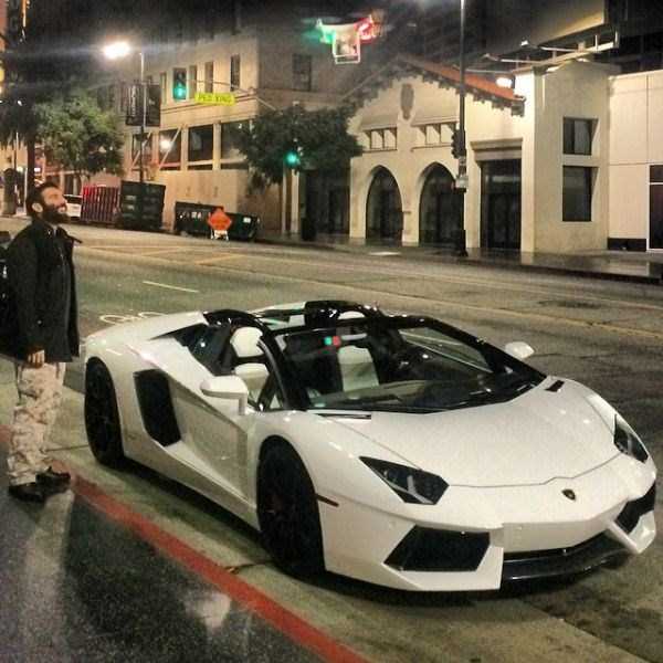 the hotshot millionaire playboy on instagram 640 14