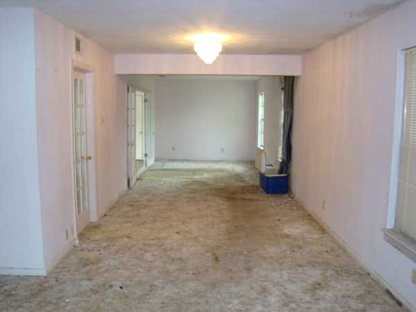 A Guy Inherits His Deceased Uncles House (66 photos)