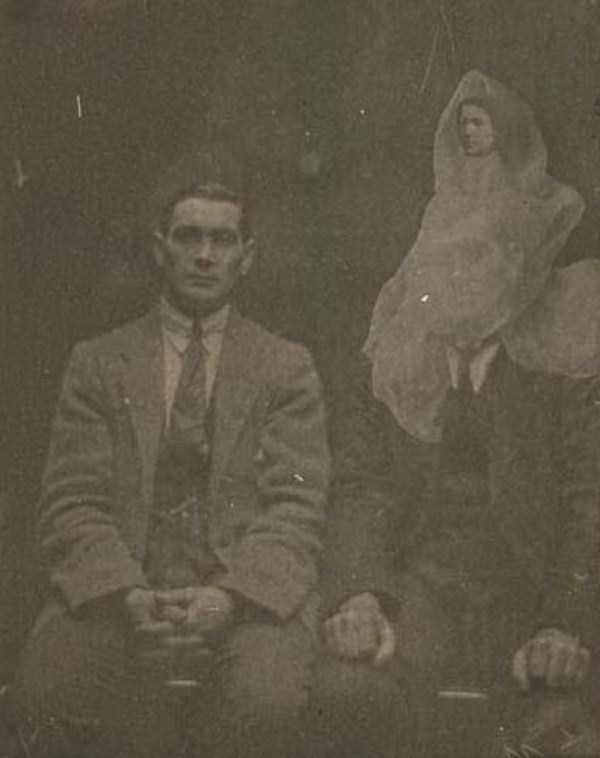 creepy pics from the past 19