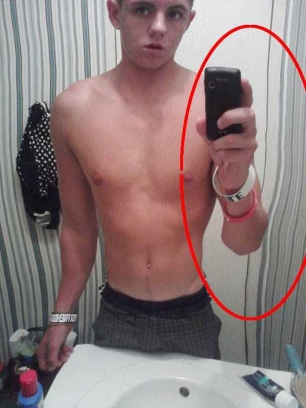 Serious Photoshop Failures (28 photos)