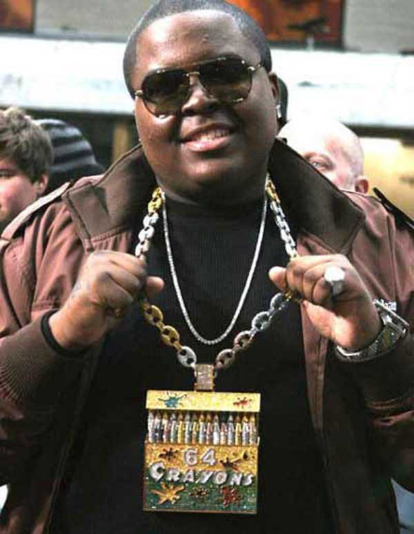 The Most Ridiculous Rapper Chains (40 photos)