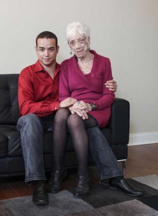 Meet 31 Year Old Man And His 91 Year Old Girlfriend (9 photos)