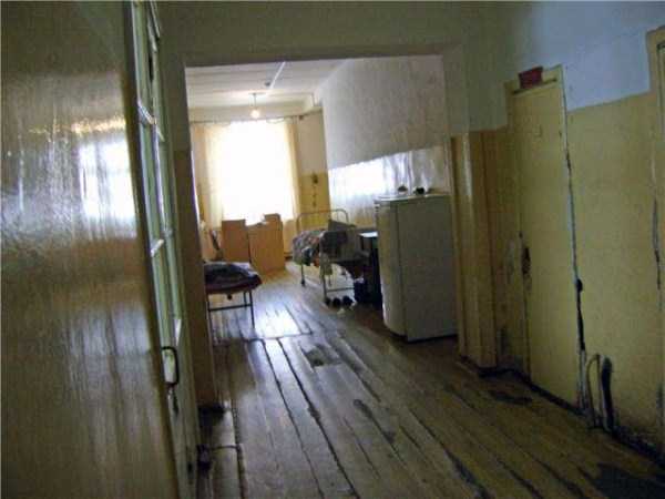 Russian Hospitals are in Horrible Condition (40 photos)