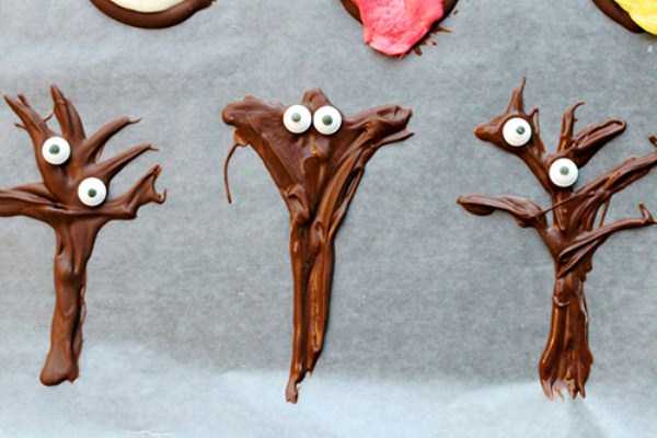 Seriously Strange Things Made of Chocolate (28 photos)