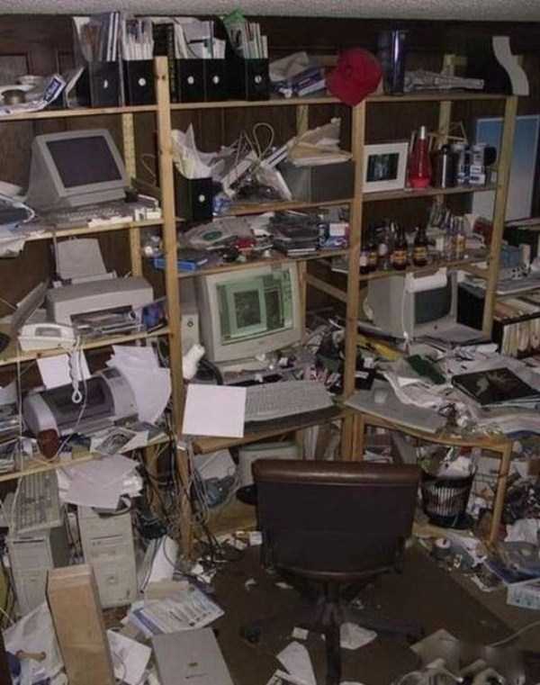 Having Fun With Computers (53 photos)
