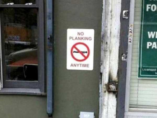 Oddly Funny Warning Signs (21 photos)