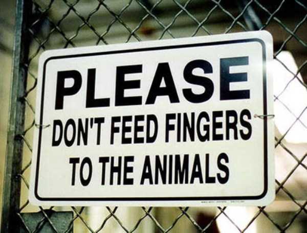 Oddly Funny Warning Signs (21 photos)