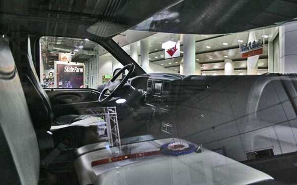 Custom Made Ford F 750 Dunkel Luxury Hauler (18 photos)