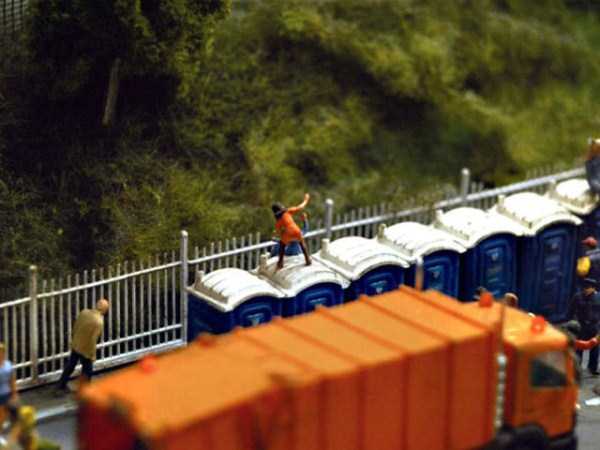 Probably The Best Model Railway Youve Ever Seen (32 photos)