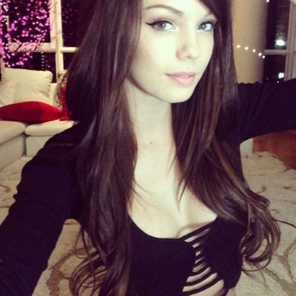 40 Truly Beautiful Girls (40 photos)