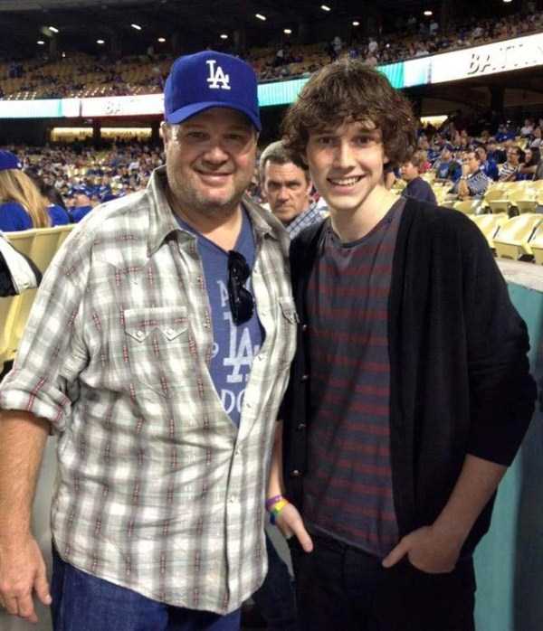 funny photobombs 4 These 53 Photobombs Will Put A Smile On Your Face (53 photos)