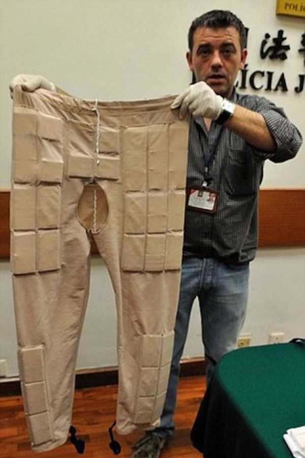 Drug Smuggling Attempts That Failed (23 photos)