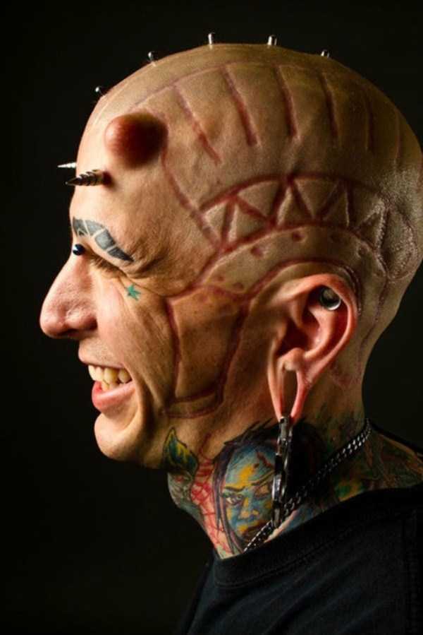 Freakishly Scary Body Modifications (46 photos)