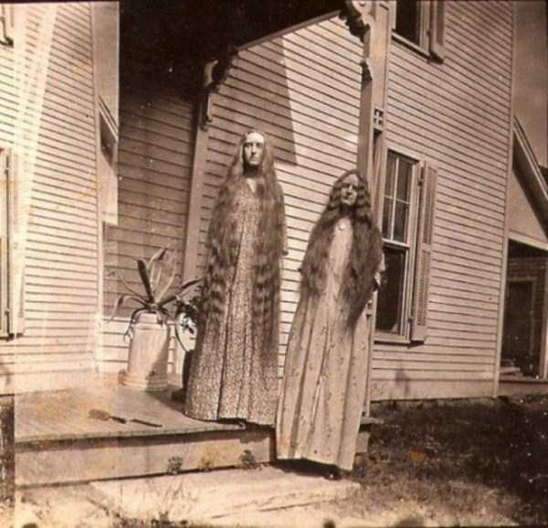 Creepy Vintage Photos That Will Give You the Chills (25 photos)