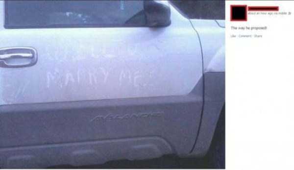 Not So Romantic Marriage Proposals (30 photos)