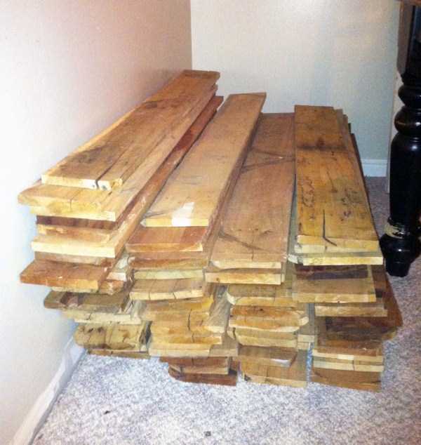 Wooden Flooring Made From Old Shipping Pallets (31 photos)