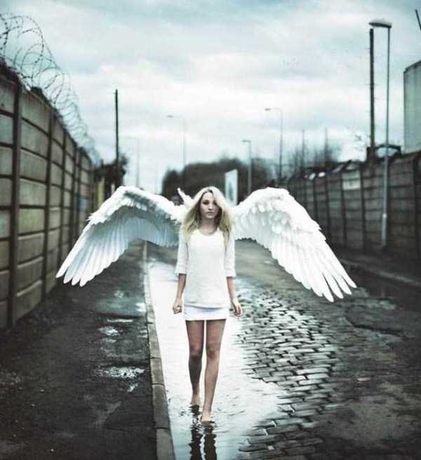 Simply Amazing Surreal Photo Manipulation (37 photos)