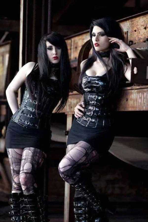 Real Gothic Girls 141