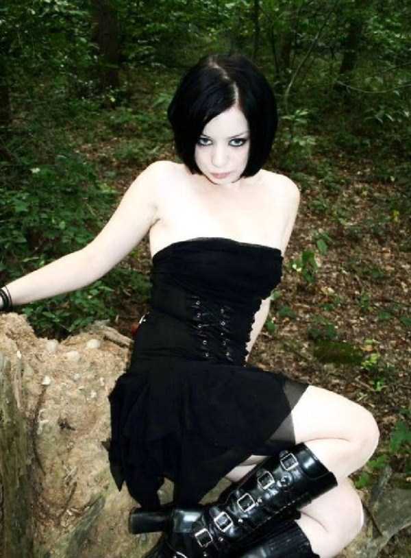 Real Gothic Girls 241