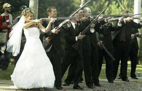 Some Weddings are a Bit Different (62 photos)