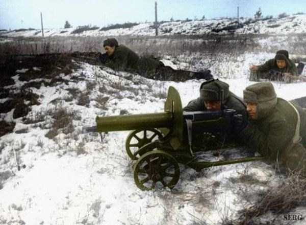 Colorized Photos of Soviet Red Army in WW II (40 photos) 