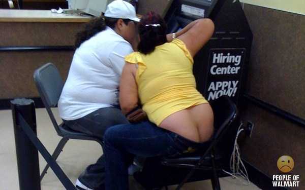 Walmart Customers Proudly Show Off Their Buttcracks (41 photos)
