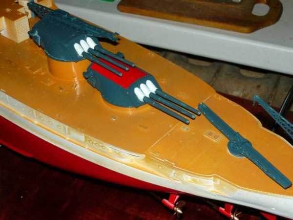Remarkable USS Arizona Battleship Plastic Model Kit (73 photos)