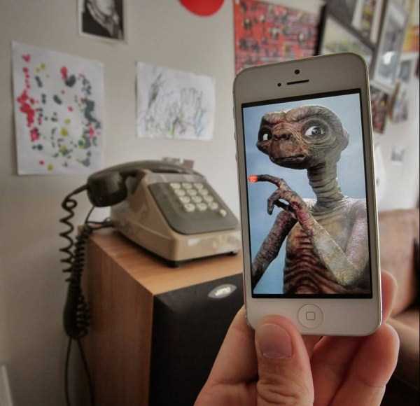 Mixing Famous Movies With Real Life (48 photos)