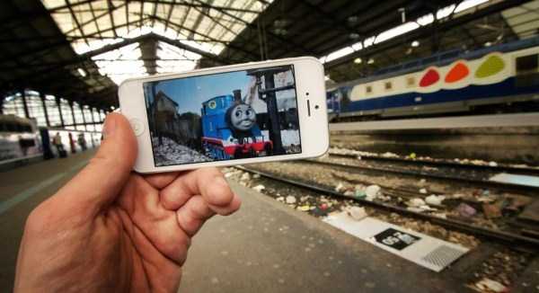 Mixing Famous Movies With Real Life (48 photos)