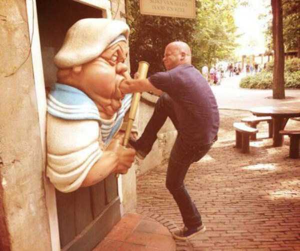 Statues are Funnier Than Youd Expect (59 photos)