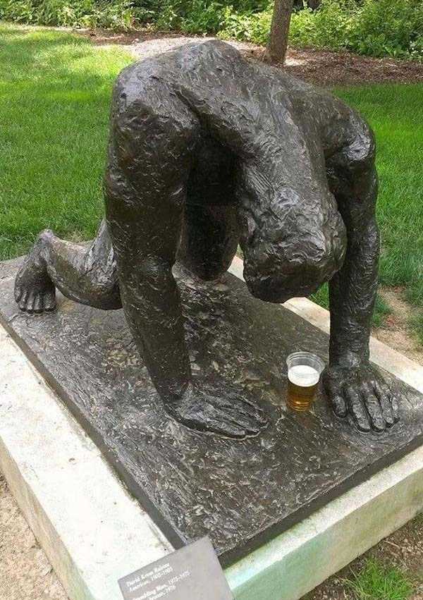 Statues are Funnier Than Youd Expect (59 photos)