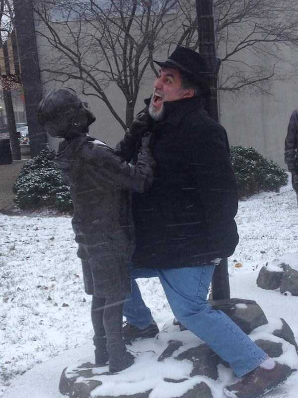 Statues are Funnier Than Youd Expect (59 photos)