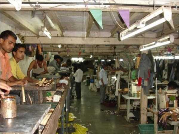 Production of Womens Glamorous Shoes in India (17 photos)