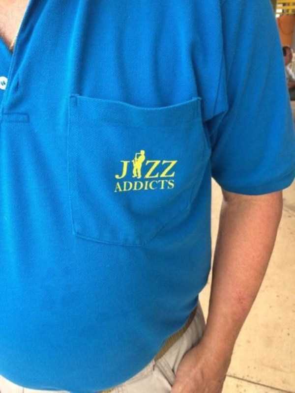 Unintentionally Offensive and Inappropriate Shirts (34 photos)