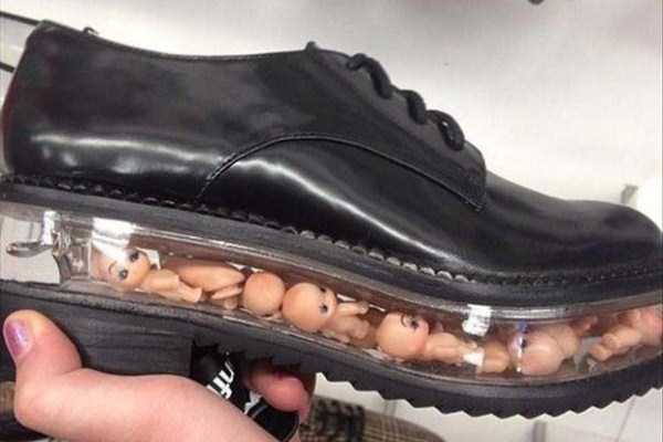 Internet Weirdness at its Finest (54 photos)