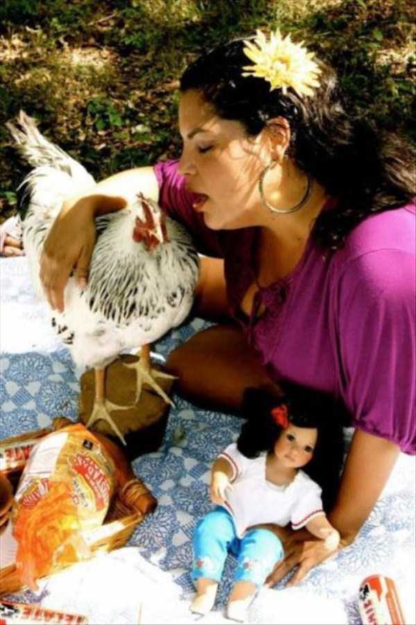 Internet Weirdness at its Finest (54 photos)