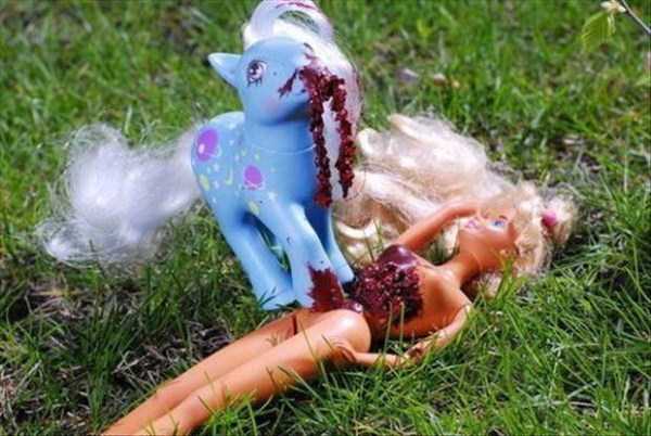 Internet Weirdness at its Finest (54 photos)