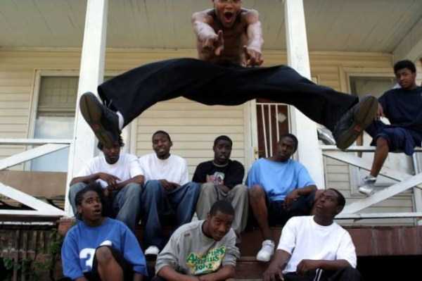 Life in the Outskirts of Detroit (32 photos)