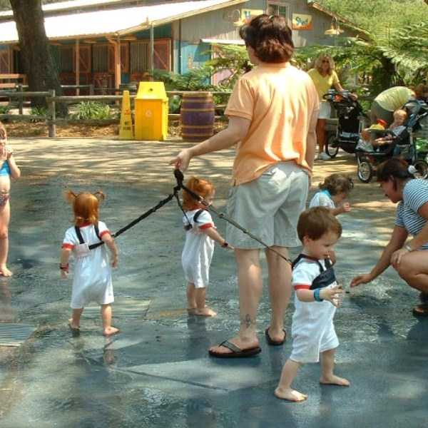 kids on leashes 44