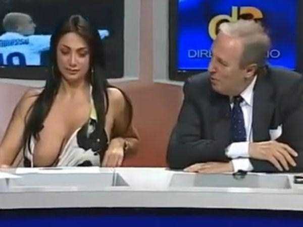 Embarrassing Wardrobe Malfunctions (29 photos)